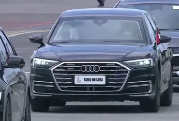 Presiden-UEA-Gunakan-Audi-A8-Anti-Peluru